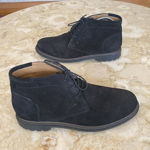 Florsheim Black Suede Chukka Desert Boots - Picture 6 of 13